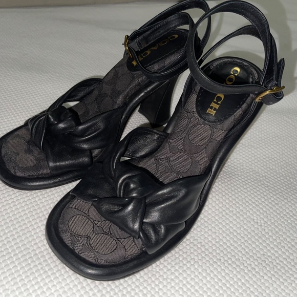 COACH QUINCEY LEATHER HEELS - Picture 6 of 7